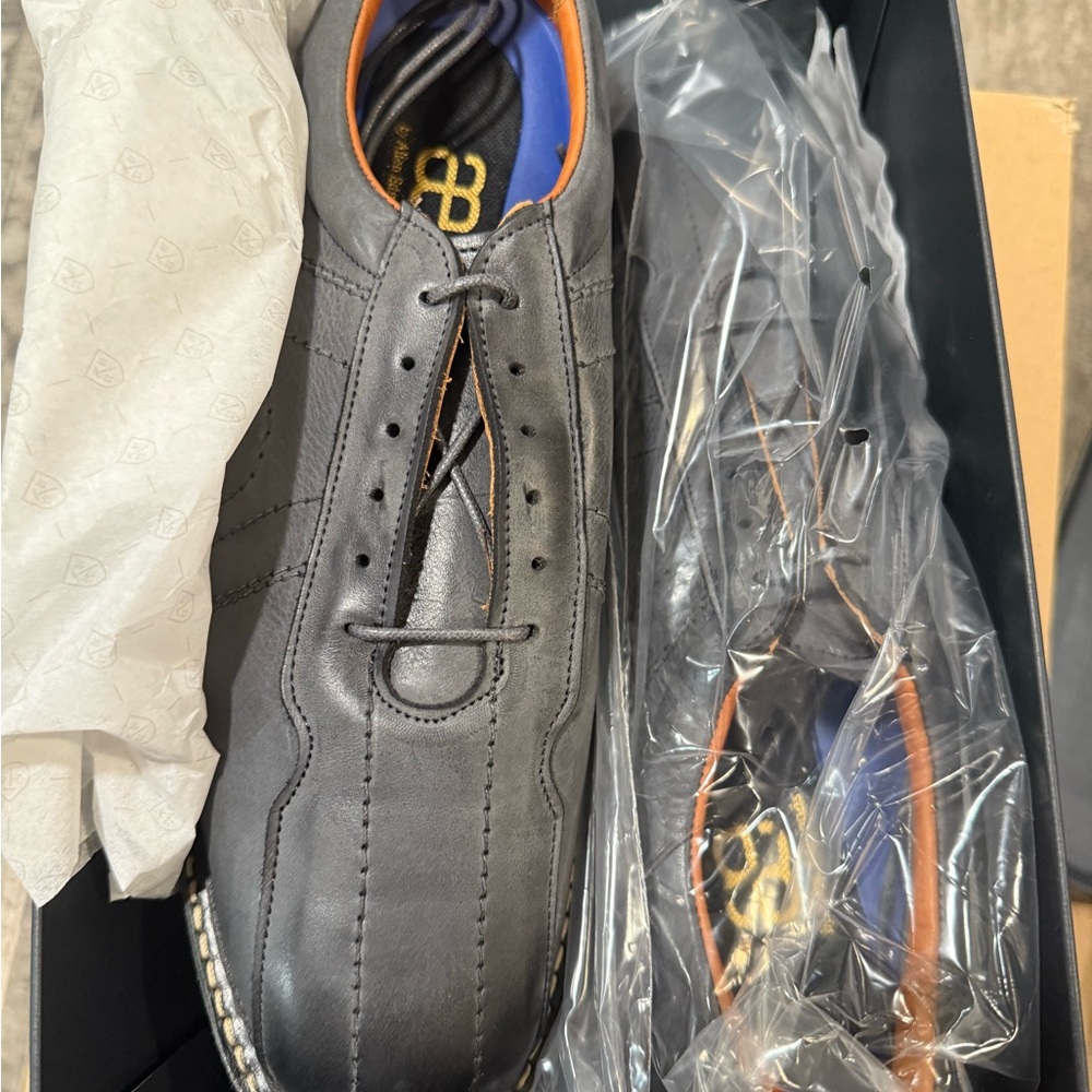 Allen Edmonds Gray Oxfords High-Quality Leather